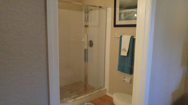 En-suite shower