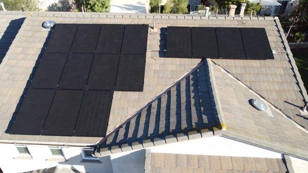 Canadian Solar Modules with Enphase microinverters - Orange County CA