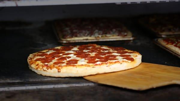 Delicious Pepperoni pizza fresh out of the oven!