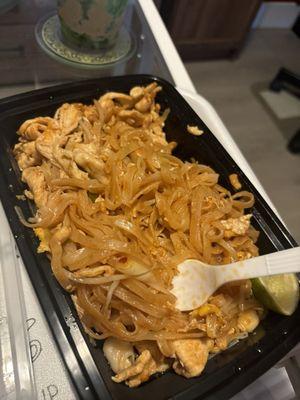 Chicken pad thai (mild)