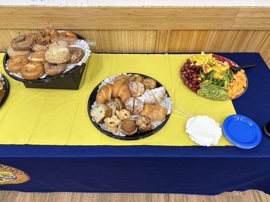 Fruit and pastry trays