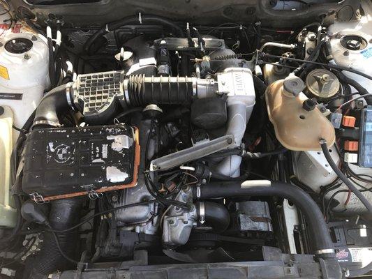 Photo shot of the 535is engine bay. Very clean and well taken care of by previous owners. Thumbs up!