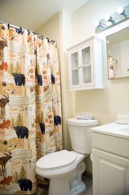 Lake level one bedroom bathroom.