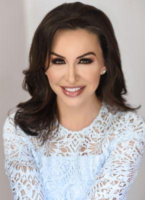 Veronica Alaniz, an aesthetic Nurse Practitioner, is the founder of River Oaks Skin Institute.