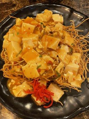 Mapo tofu crispy noodle