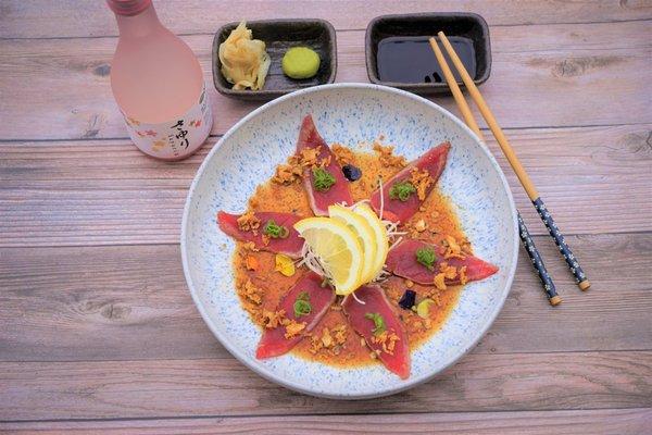 Tuna Tataki with Garlic Ponzu