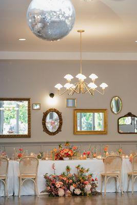 The Harper in Costa Mesa
Photo: Mad Love Media
Planner: Sunshine Events Co