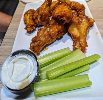 Chicken wings with Asian Zing