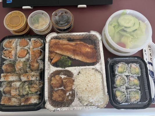 Salmon Lunch Bento Box & 3 Rolls Lunch Special