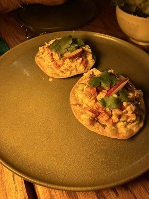 TOSTADA CEVICHE DE CAMARON