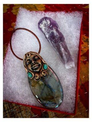 Labradorite necklace with Mother Earth and amethyst.