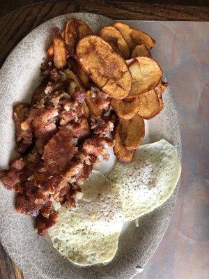 Hash and eggs with home fries