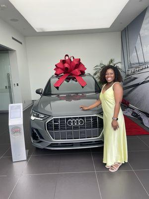 2024 Audi Q3 and a happy Angie (: