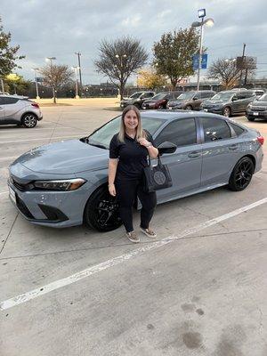 Me with my 2022 Honda Civic sport!