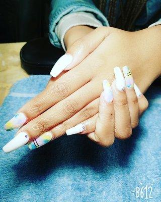 Nails by Le