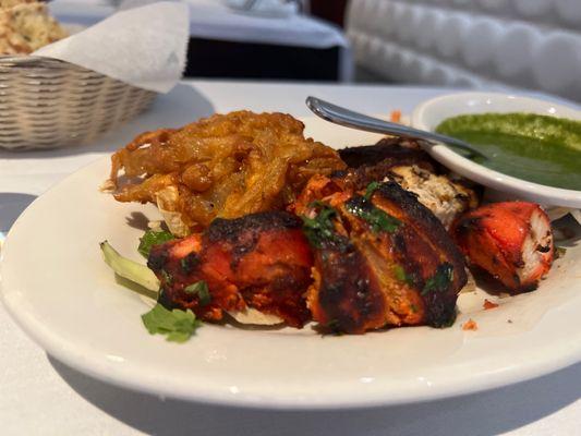 Tandoori and onion fritter