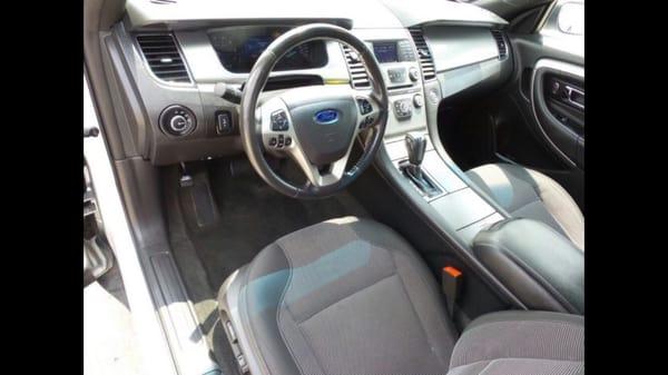 Picked up this very clean used 2013 Ford Taurus, the interior was cleaned and detailed.