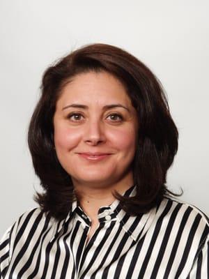 Dr Armita Akbarnejad