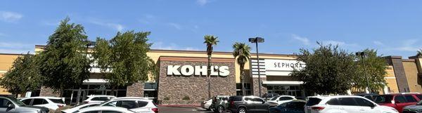 Entrance of Kohls with a Sephora inside