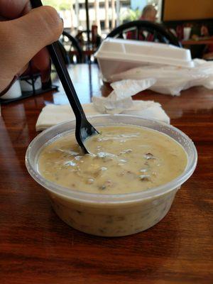 Clam chowder To go