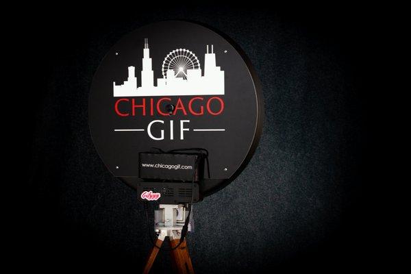 Super slim profile, the Chicago GIF is so much fun!