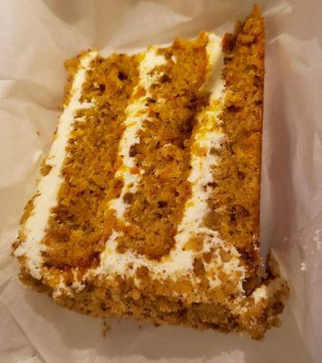 Carrot cake, not the best