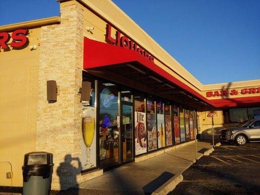 Lively Liquor Store