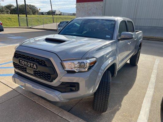 My 19 Tacoma; goodbye my friend, you've been good to my family.