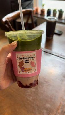 NEW ice strawberry matcha latte 20oz