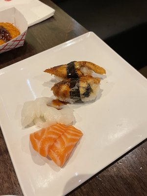 Eel sushi