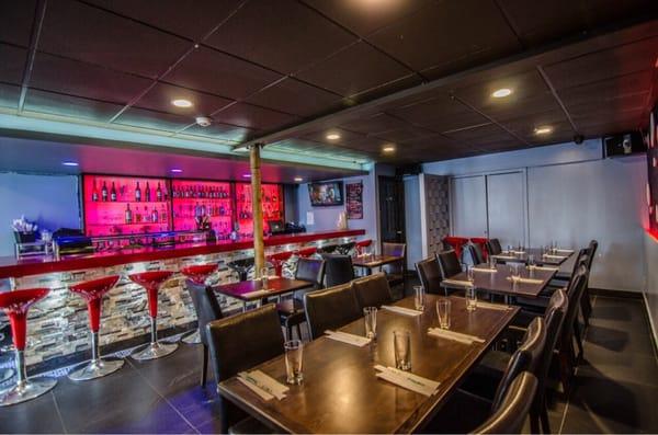 asian fusion " Fuschia" new dining room features  full bar and we will host most events ！