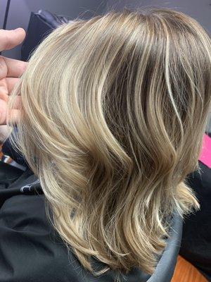 Baby lights and foiliage for a flawless natural blonde look.