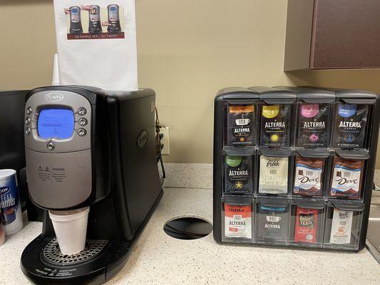 Coffee & tea machine and choices