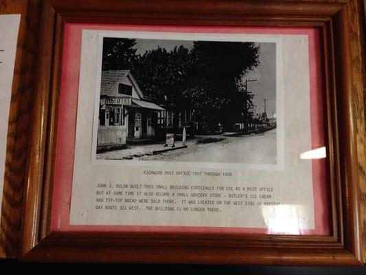 Vintage photo of Richwood Post Office from 1907-1928.