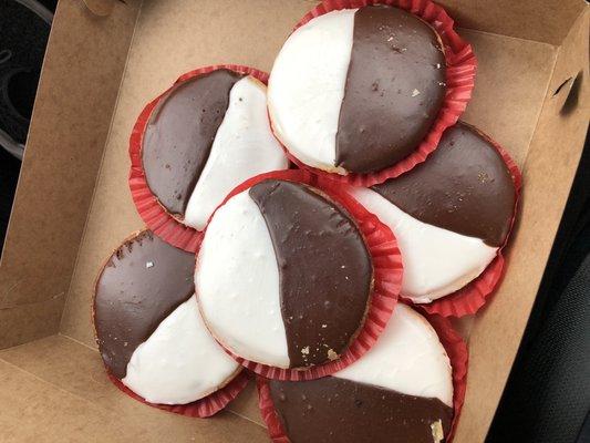 black and white cookies: so good!