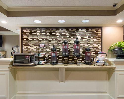 24/7 Coffee Area