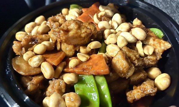 C5. Kung Pao Chicken