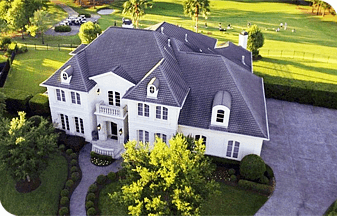 Luxury real estate in golf communities