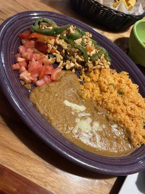 Chicken fajita lunch