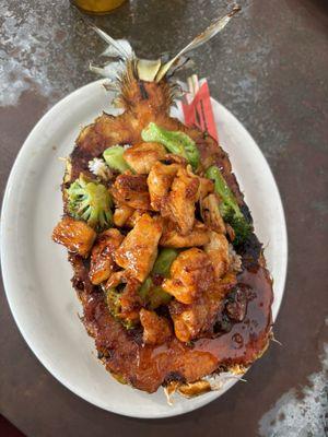 General Tso Chicken Pineapple Bowl