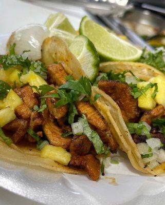 Tacos al pastor