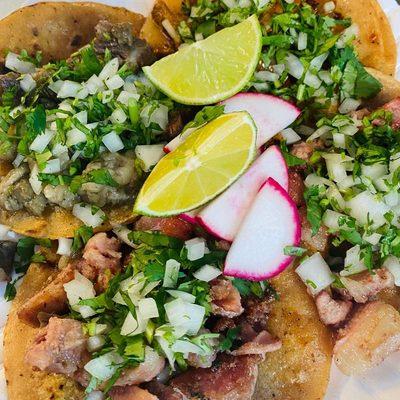 Tacos de cabeza , tripa