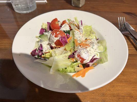 Dinner salad with Garlic dressing