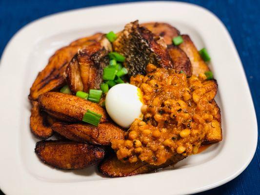 Beans stew with plantains