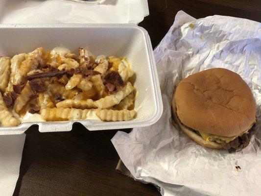 Cheeseburger and Arley Fries