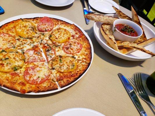 Margarita Pizza and garlic bread