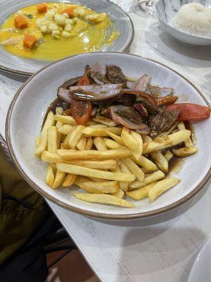 Lomo Saltado