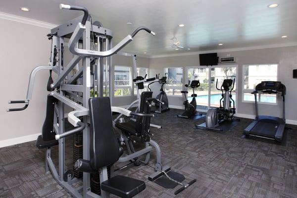 Seacliff Apartments in Pacifica~Fitness Center with Cardio and Weight Machines