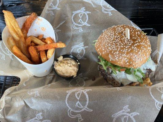 Ew Mommi Burger with Korean Spice Fries