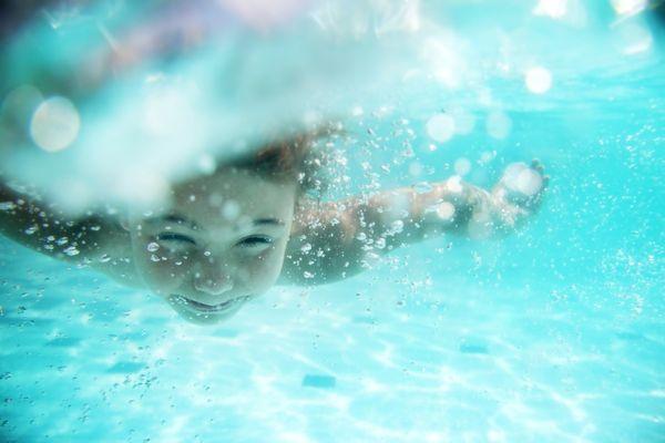 Specialized private swim lessons for fearful swimmers